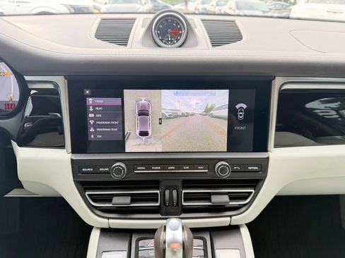 Used 2021 Porsche Macan S w/ Premium Package Plus AWD/4WD image 22