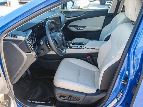 Used 2025 Lexus NX 350h AWD w/ Rear Seat Package image 19