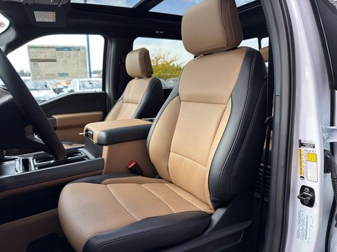 New 2026 Ford F350 Lariat w/ FX4 Off-Road Package image 18
