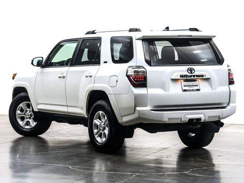Used 2023 Toyota 4Runner SR5 Premium image 13