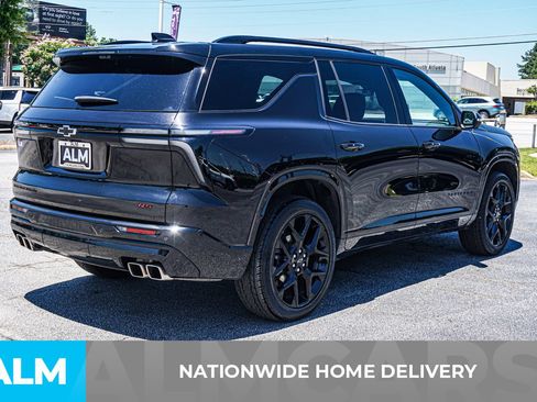 Used 2024 Chevrolet Traverse RS AWD/4WD image 6