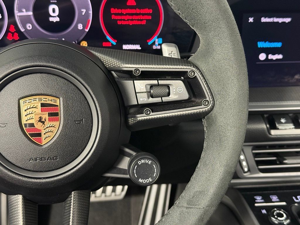 Certified 2025 Porsche 911 Carrera S RWD image 23