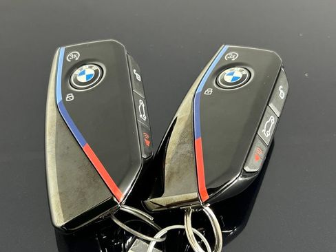 Used 2023 BMW XM AWD/4WD image 44