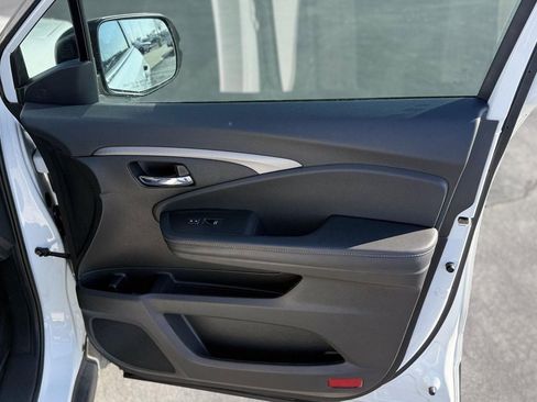 Certified 2023 Honda Ridgeline RTL image 39