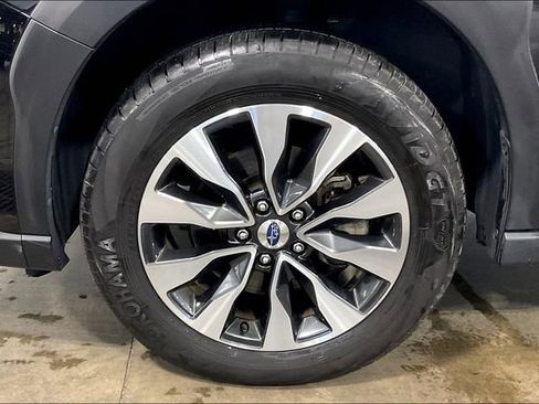 Used 2023 Subaru Outback Limited image 9