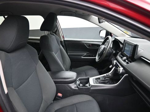 Certified 2020 Toyota RAV4 LE w/ All Weather Liner Package image 24