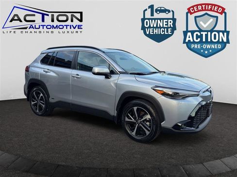 Used 2023 Toyota Corolla Cross HYBRID XSE image 1