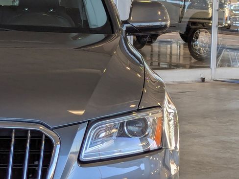 Used 2016 Audi Q5 2.0T Premium Plus w/ Technology Package image 11