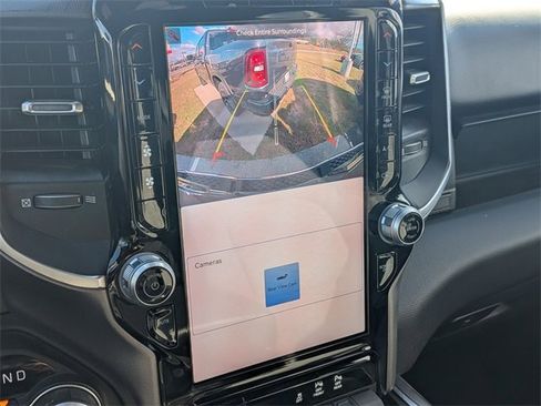 Certified 2025 RAM 1500 Big Horn image 18