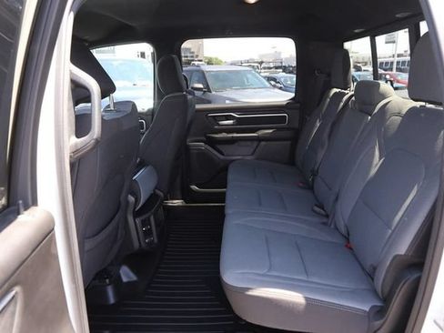 Used 2023 RAM 1500 Big Horn AWD/4WD image 9