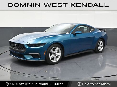 Used 2026 Ford Mustang Coupe RWD image 1