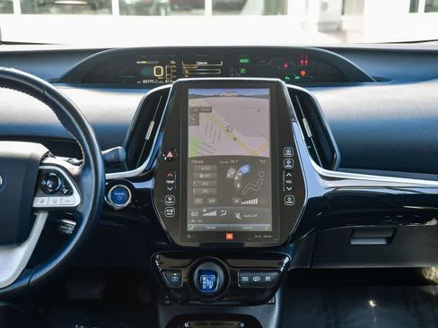 Used 2019 Toyota Prius Prime Advanced image 13