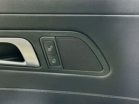 Used 2021 Mercedes-Benz AMG GT Roadster image 19