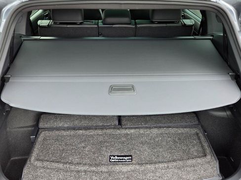 Certified 2023 Volkswagen Tiguan SE R-Line FWD image 75