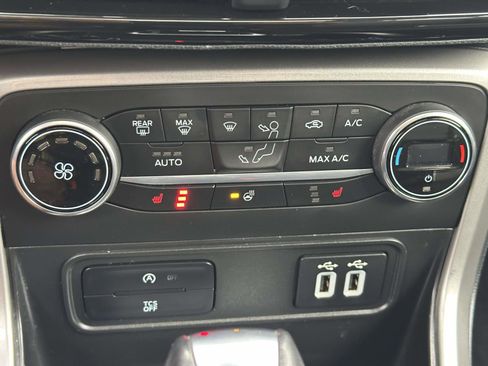 Certified 2022 Ford EcoSport Titanium w/ Interior Protection Package image 20