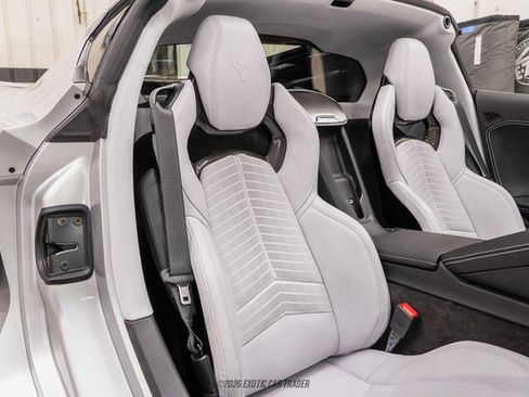 Used 2020 Chevrolet Corvette Stingray Premium Cpe w/ 3LT Preferred Equipment Group image 71