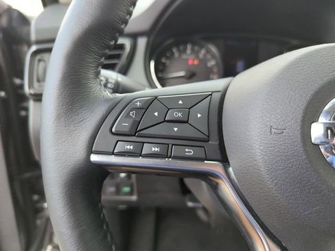 Certified 2019 Nissan Rogue SV w/ Premium Package image 42