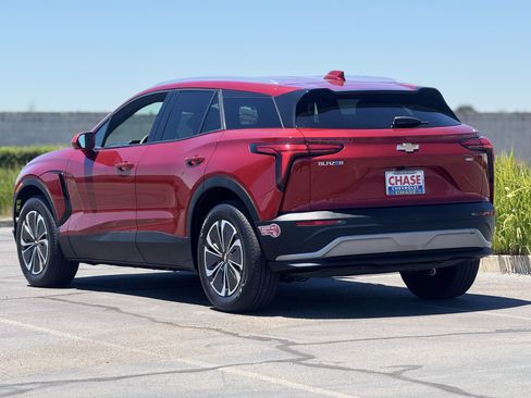 Used 2024 Chevrolet Blazer EV LT AWD/4WD image 5