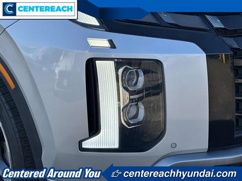 Used 2023 Hyundai Palisade SEL w/ Cargo Package AWD/4WD image 8