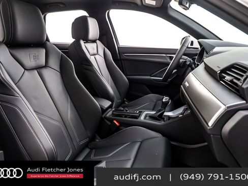 New 2025 Audi Q3 2.0T Premium image 7