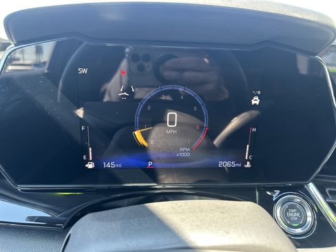 Used 2025 Chevrolet Trax RS w/ Driver Confidence Package image 16