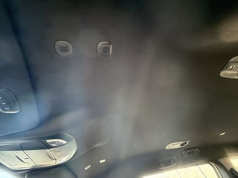 New 2026 Chrysler Pacifica Select FWD image 16