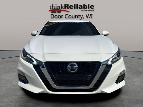 Used 2022 Nissan Altima 2.5 Platinum AWD/4WD image 9