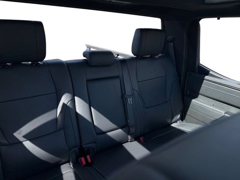 New 2026 Toyota Tundra Platinum AWD/4WD image 19