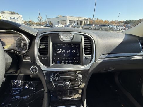 Used 2023 Chrysler 300 Touring L w/ Popular Equipment Group image 26