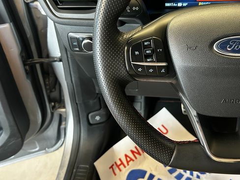 Used 2023 Ford Escape ST-Line image 9