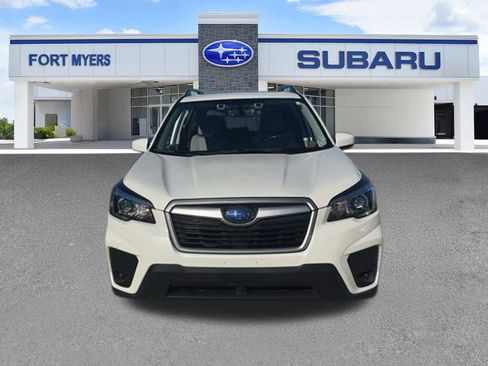 Used 2019 Subaru Forester Premium image 4