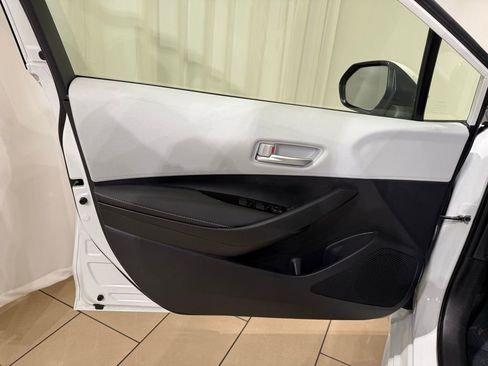 Used 2024 Toyota Corolla SE image 15