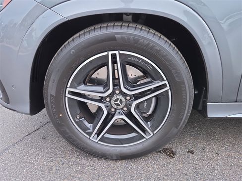 Certified 2026 Mercedes-Benz GLE 450 GLE 450 image 9