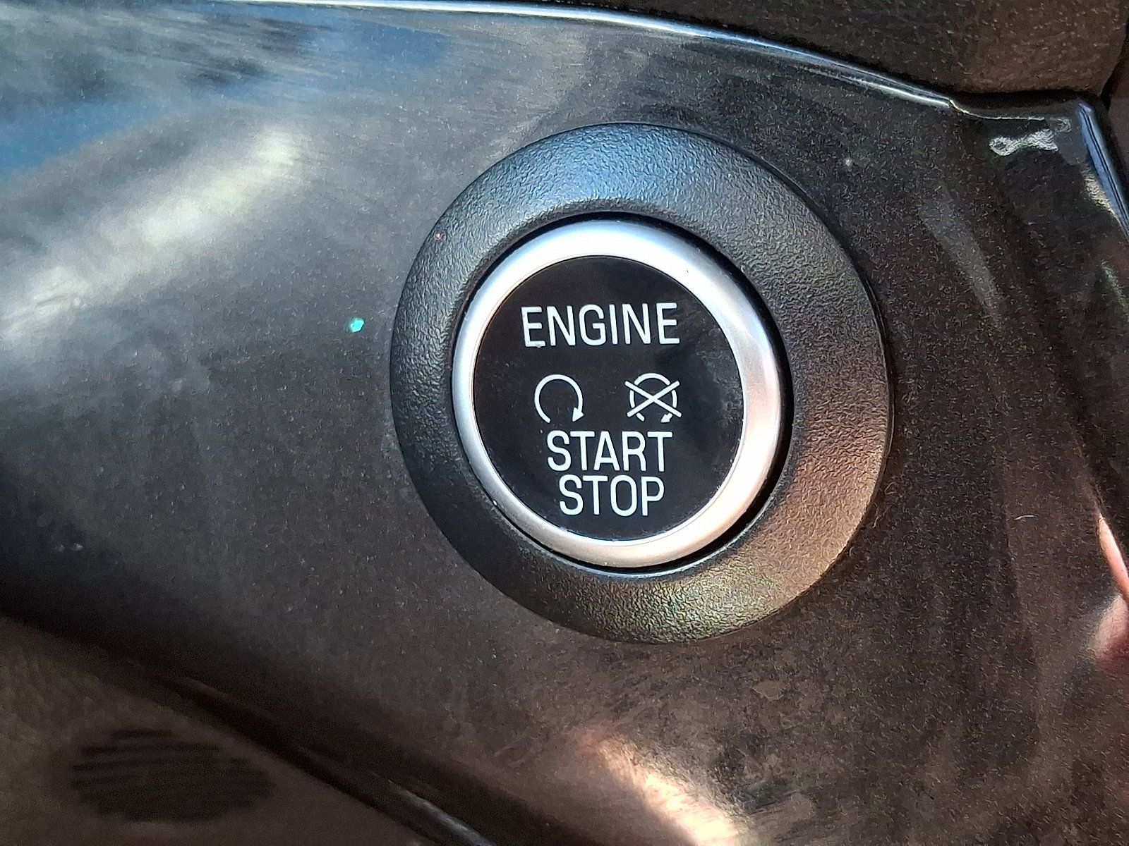 Used 2019 Ford Escape SEL AWD/4WD image 22