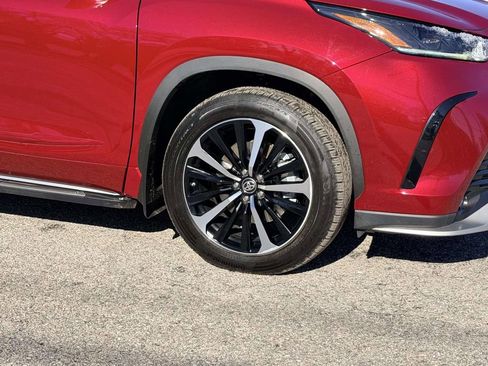 Certified 2022 Toyota Highlander XSE image 26