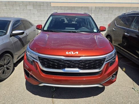 Certified 2023 Kia Seltos S FWD image 3