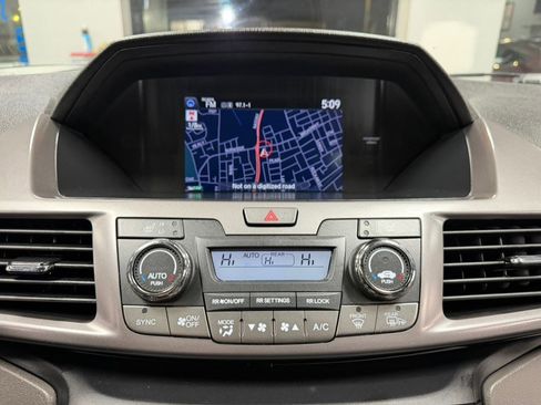 Used 2016 Honda Odyssey Touring Elite image 64