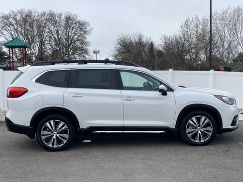Used 2019 Subaru Ascent Limited w/ Popular Package #2A image 7