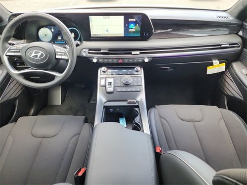 New 2025 Hyundai Palisade Calligraphy image 11