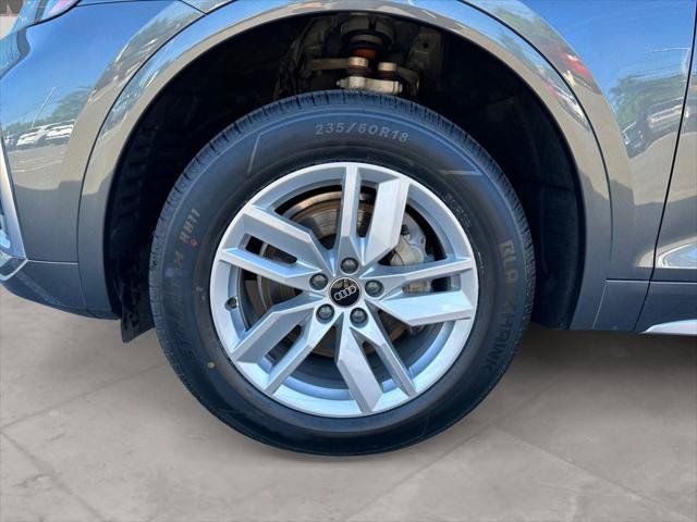 Certified 2023 Audi Q5 2.0T Premium w/ Convenience Package AWD/4WD image 14