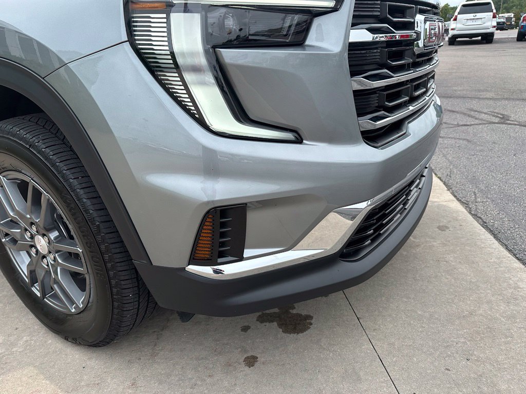 Used 2026 GMC Acadia Elevation w/ LPO, Floor Liner Package AWD/4WD image 11