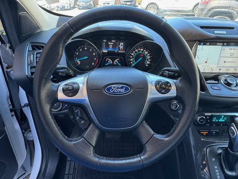 Used 2016 Ford Escape Titanium w/ Canadian Touring Package AWD/4WD image 29