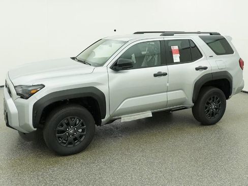 New 2026 Toyota 4Runner SR5 RWD image 2