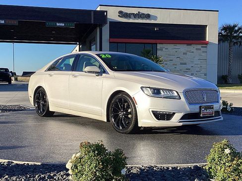 Used 2020 Lincoln MKZ Reserve w/ Monochromatic Package image 3