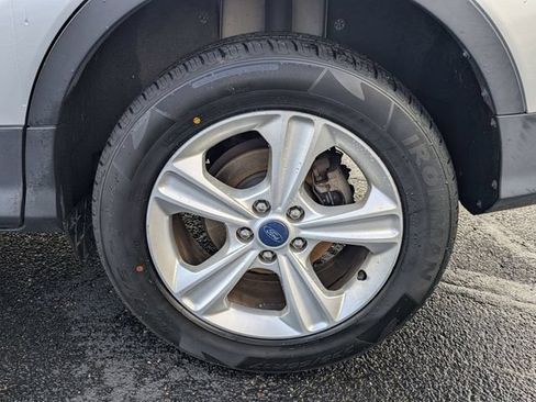 Used 2014 Ford Escape SE FWD image 29