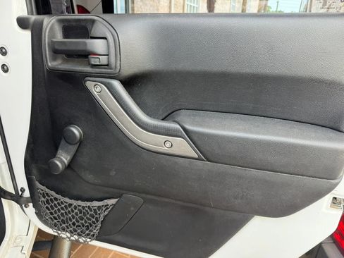 Used 2013 Jeep Wrangler Unlimited Sport w/ Connectivity Group AWD/4WD image 25