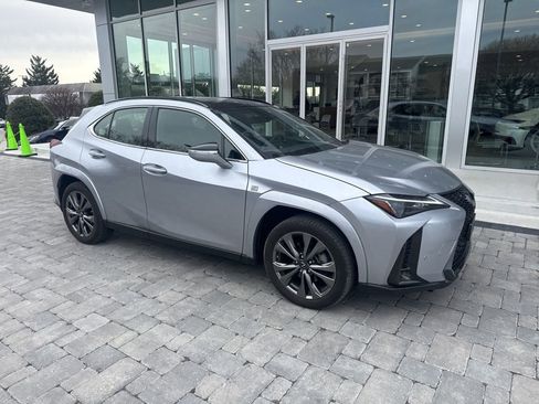 Used 2023 Lexus UX 250h F Sport image 5