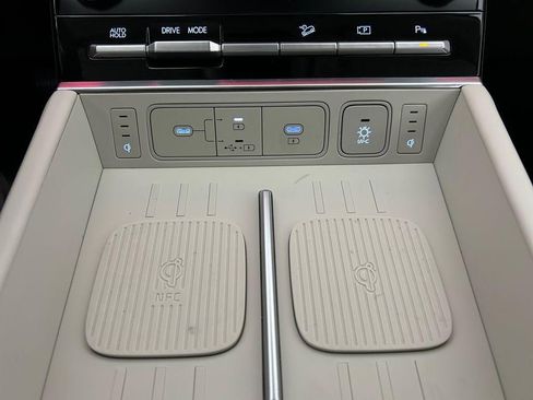 New 2025 Hyundai Santa Fe Calligraphy FWD image 39