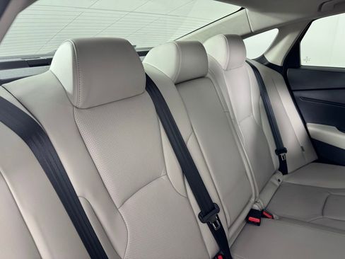 Used 2025 Honda Accord EX-L image 30