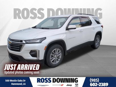 Used 2023 Chevrolet Traverse LT